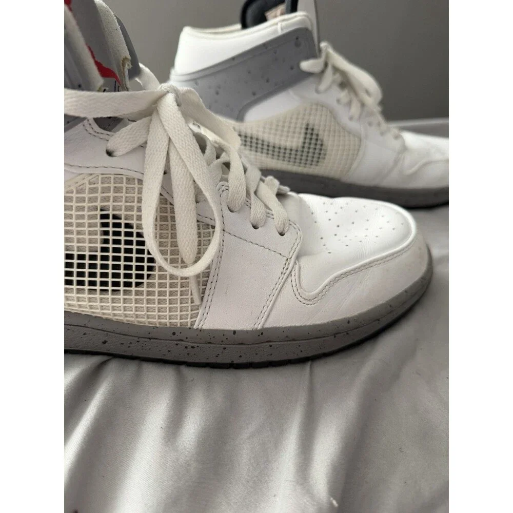 Air Jordan 1 Retro 89 'White Cement' Model 599873-104 Mens Size 10